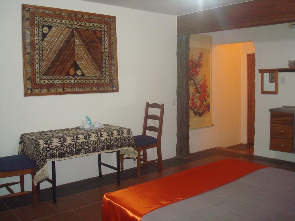 Gecko Lodge Fiji Savusavu Exterior photo