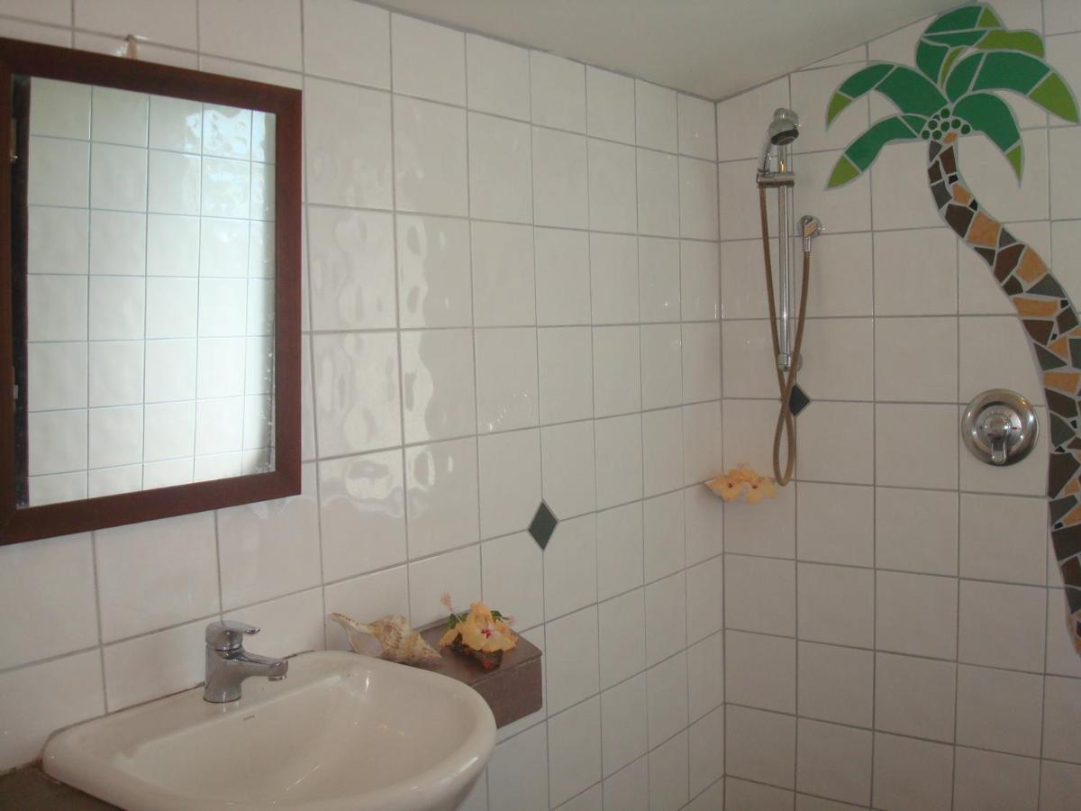 Gecko Lodge Fiji Savusavu Room photo